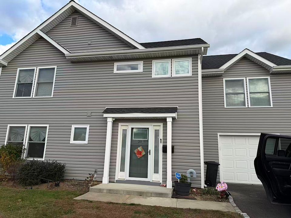 1st image of 29 Anchor Ln