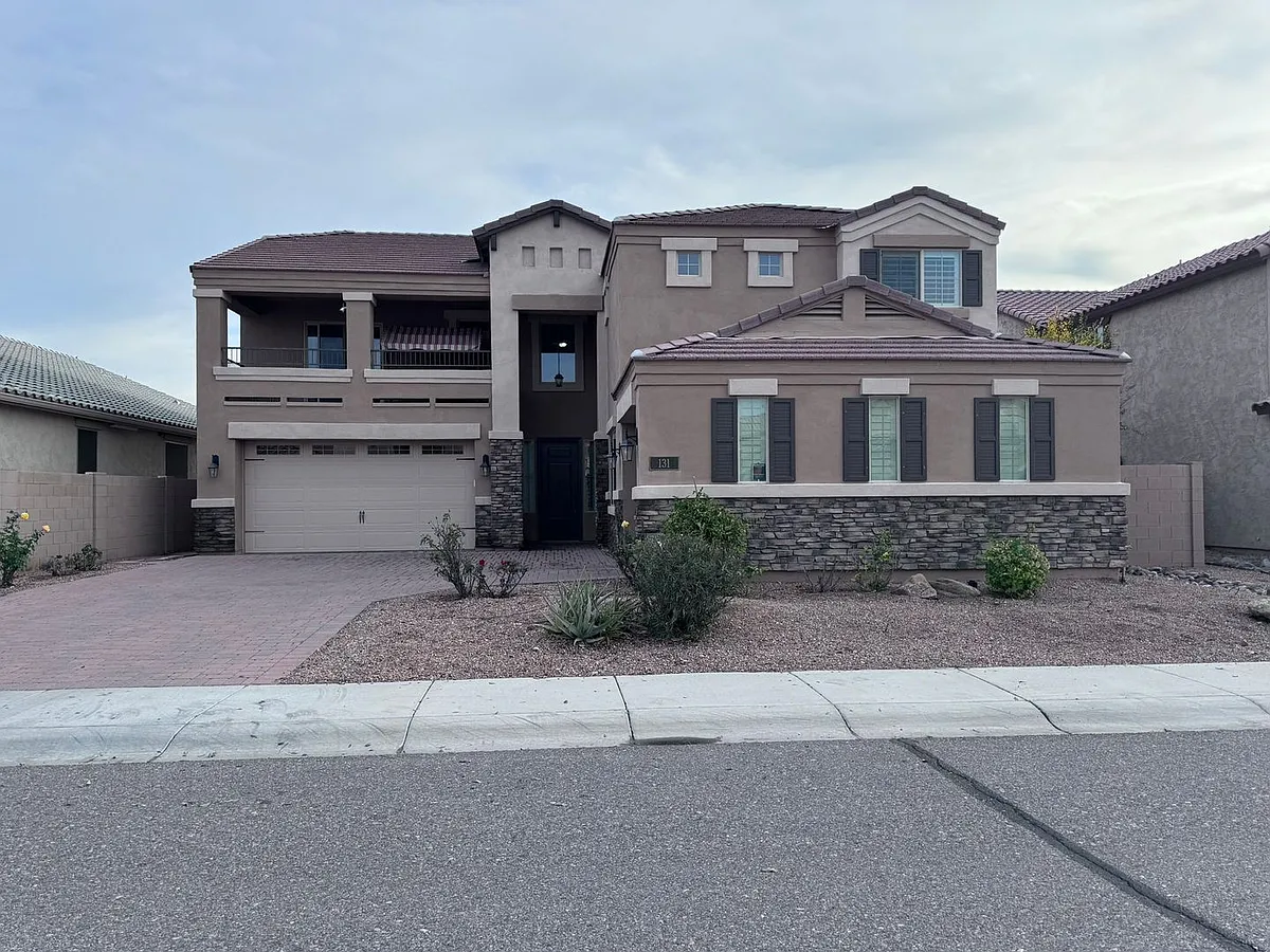 Building Photo - 131 E Havasu Pl