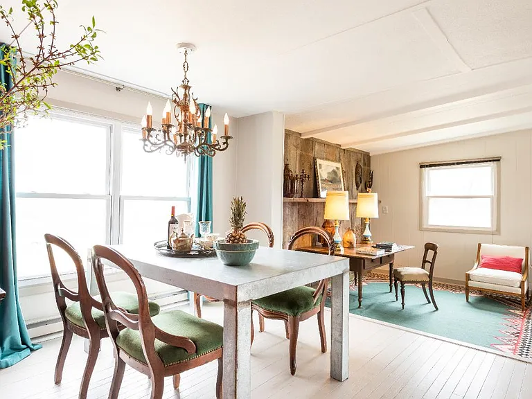 Dining Area/Living Room