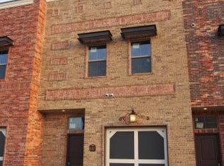 587 S Fretz Ave, Edmond, OK 73003