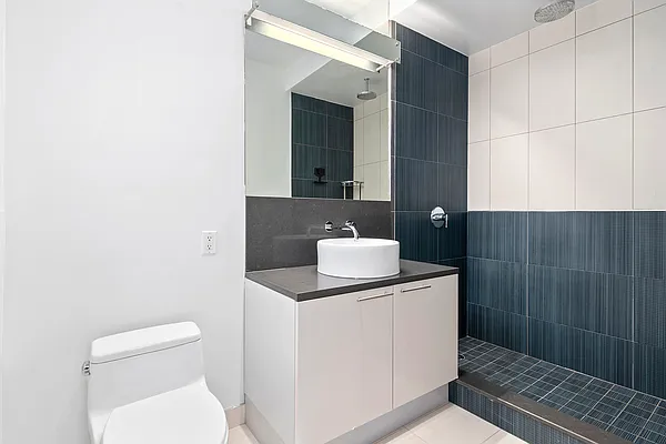 Sold by Compass | media 5