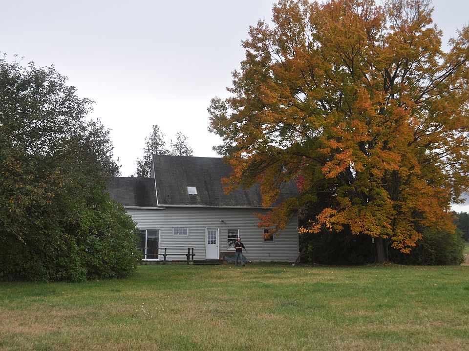 1579 County Route 10 Westpor