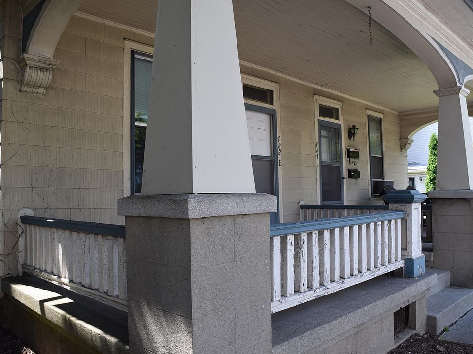 2nd image of 424 W Main St