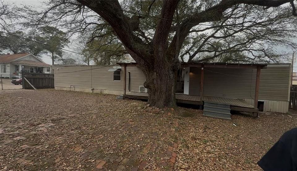1st image of 900 College Dr