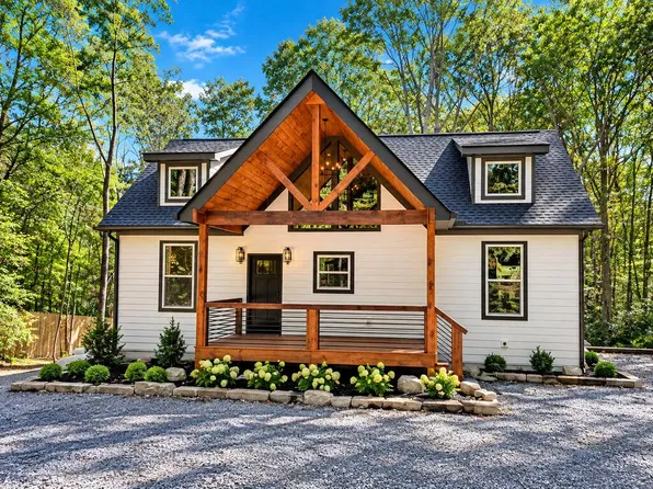 52 Blackberry Mountain Rd, Ellijay, GA 30536