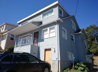 4017 32nd Ave SW, Seattle, WA 98126