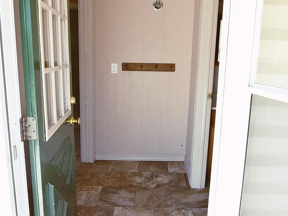 rear entry from deck