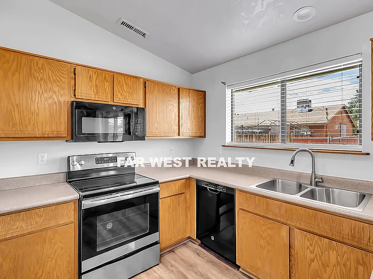 4945 N Harlequin Dr — Photo 14