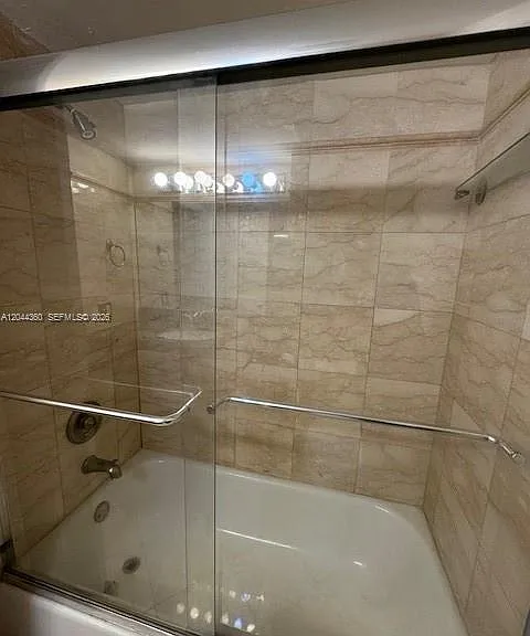 1450 SE 3rd Ave #302 — Photo 21