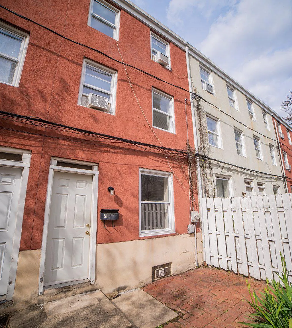 1 bed, 1.0 bath, 600 sqft, $1,350 — Photo 2