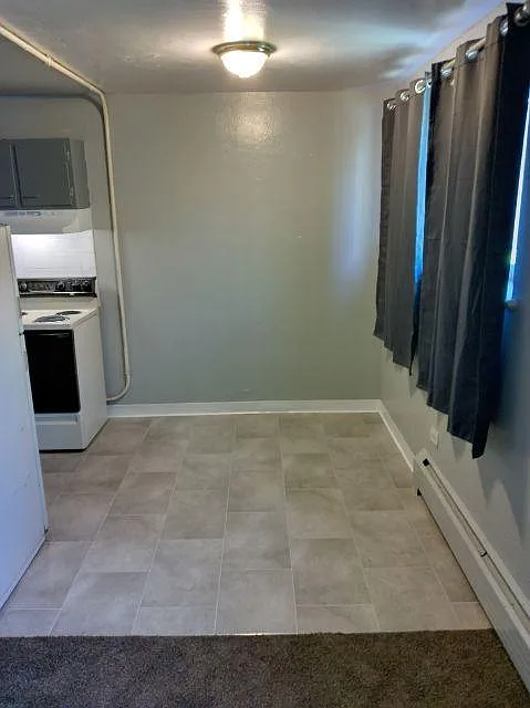 Studio, 550 sqft, $1,000 — Photo 3