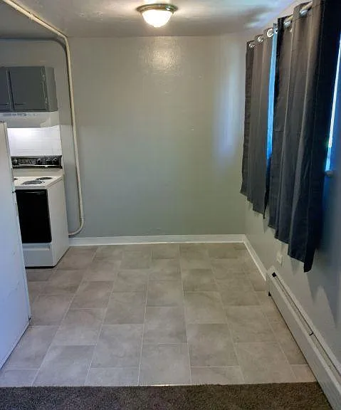 1994 Elmira St #3 — Photo 3