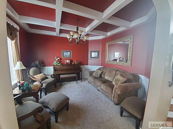 5th image of 2238 E Berggren Ln
