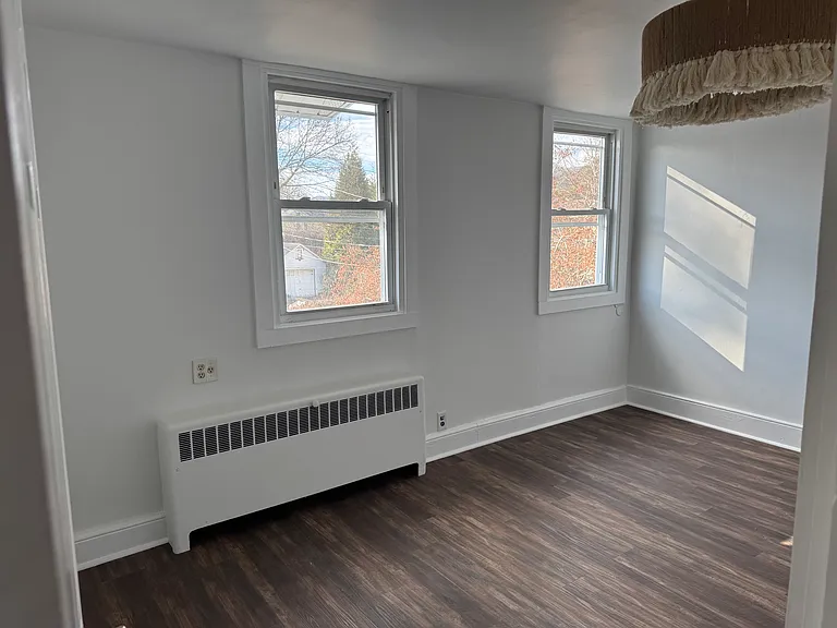 52 Parsonage St #R — Photo 6