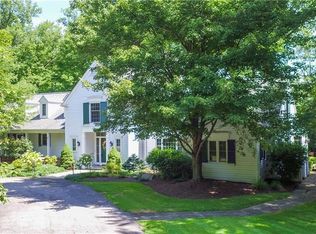1139 W Hill Dr, Gates Mills, OH