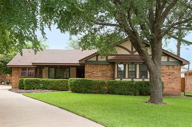 1st image of 2221 Florida Ct
