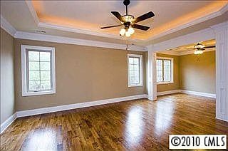 5th image of 4935 River Hills Dr