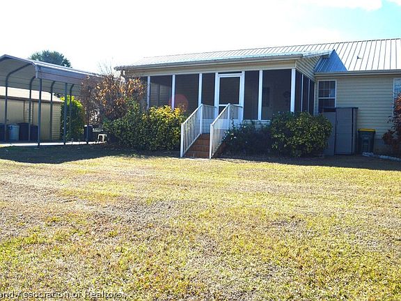 2nd image of 1400 N Oak Ridge Dr