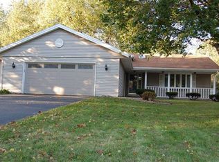 5818 Haddon Pl, Rockford, IL 61114