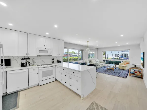 711 NE Harbour Terrace #3010, Boca Raton, FL 33431