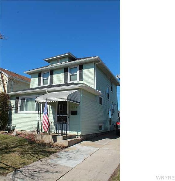 1st image of 222 Taunton Pl