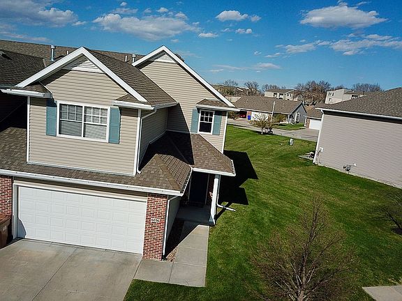 2nd image of 6036 Glenbrook Ln