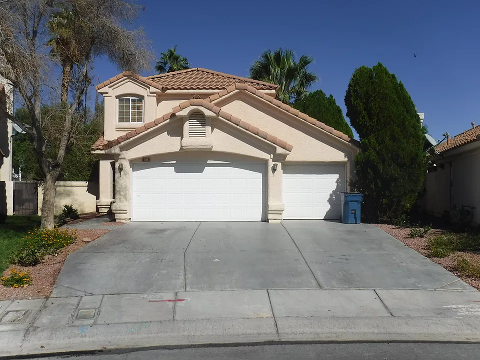1116 Daytona Ln