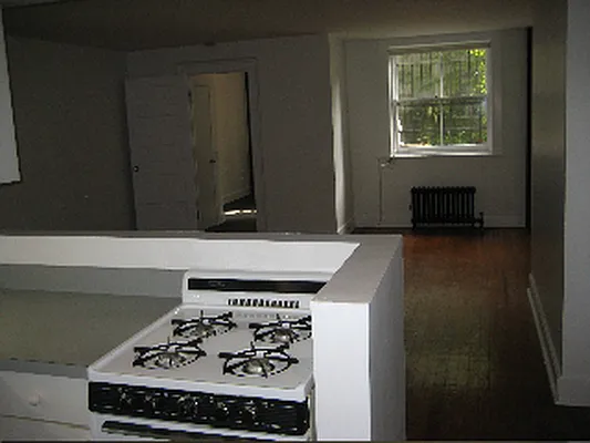 Rented by Century 21 NY Metro | media 14