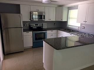 5th image of 3724 Elmwood Dr