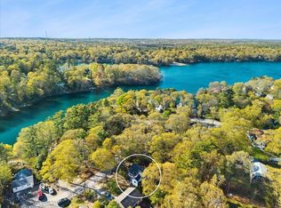 218 Lake Shore Dr, East Falmouth, MA 02536