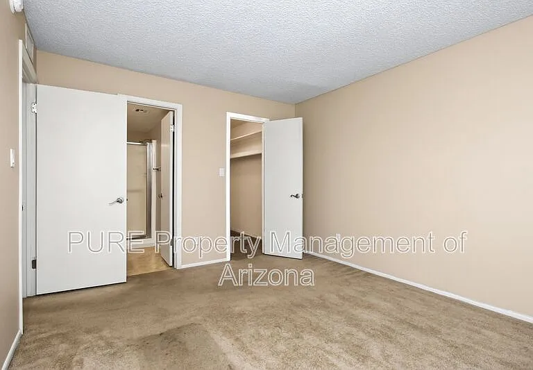 1224 E Evergreen St #102 — Photo 19