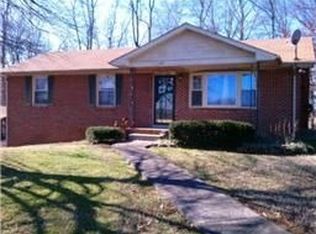 5100 Knox Rd, Chapmansboro, TN 37035