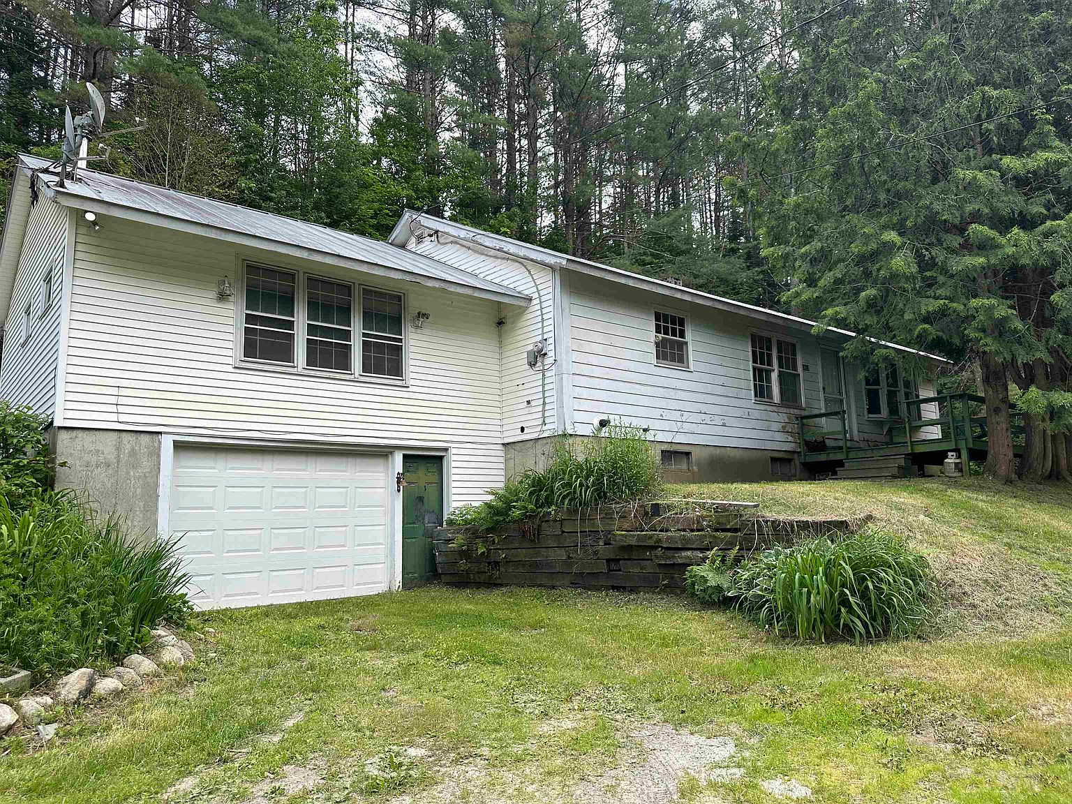 1869 Bowen Road, East Corinth, VT 05040 Zillow