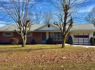 246 Bulls Head Rd, Pottsville, PA 17901