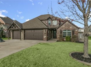 3900 SW Layton Rd, Bentonville, AR 72713