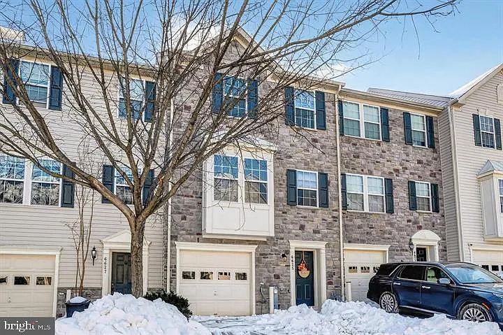 Building Photo - 6625 Latrobe Fls #88