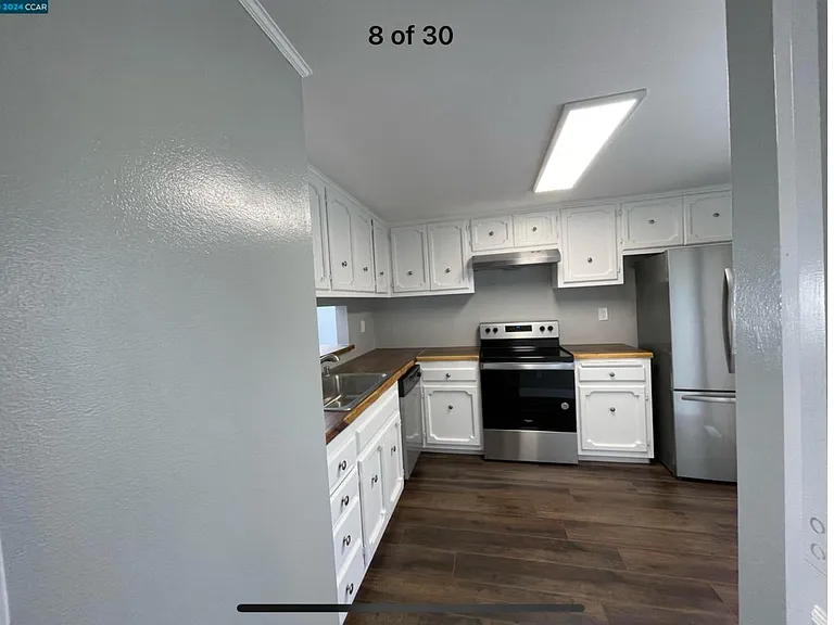 1229 Marina Cir — Photo 6