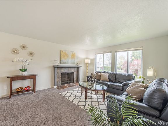 2nd image of 5052 34th St NE