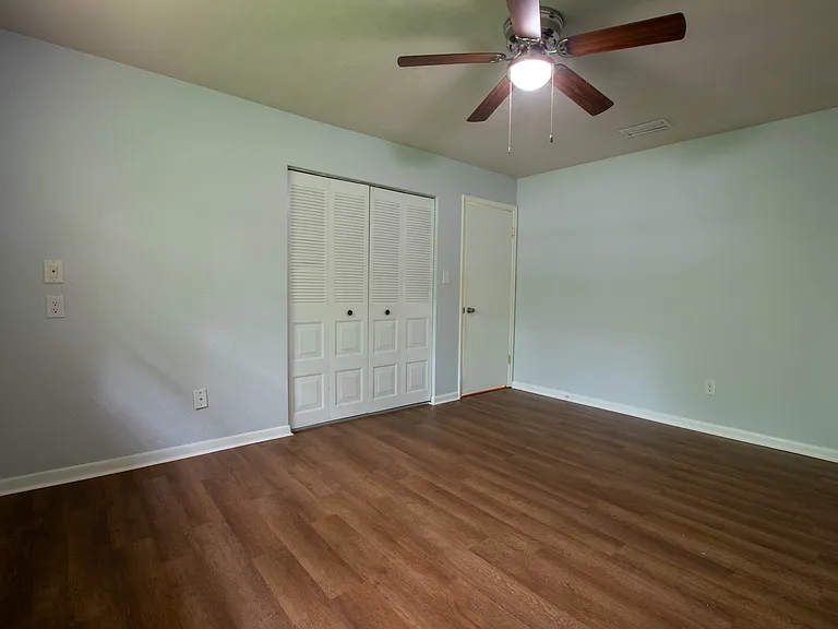 2351 SW 32nd Pl #1 — Photo 9