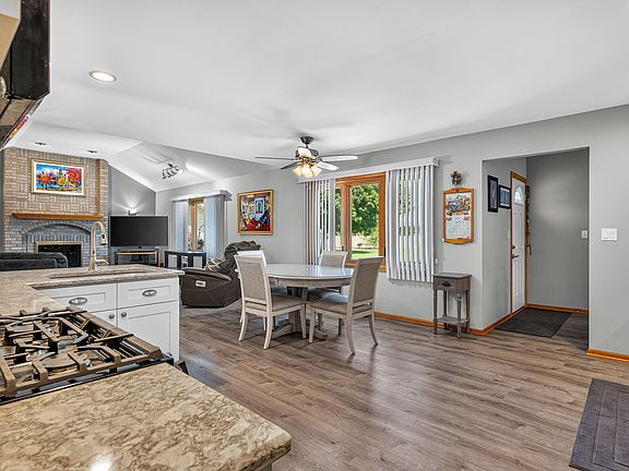 5th image of 15301 S Rosarie Dr