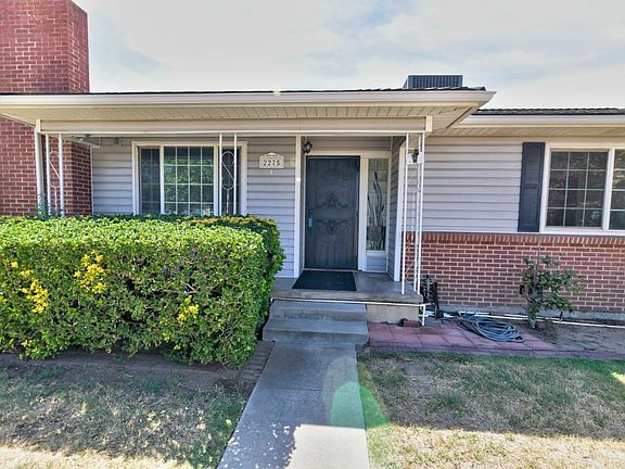 4th image of 2275 5th St