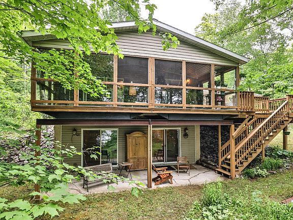 2nd image of 14343 N Muskesin Easement