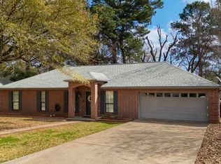 4918 Pine Knoll St, Tyler, TX 75703
