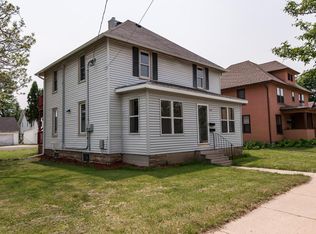 218 7th St NW, Rochester, MN 55901