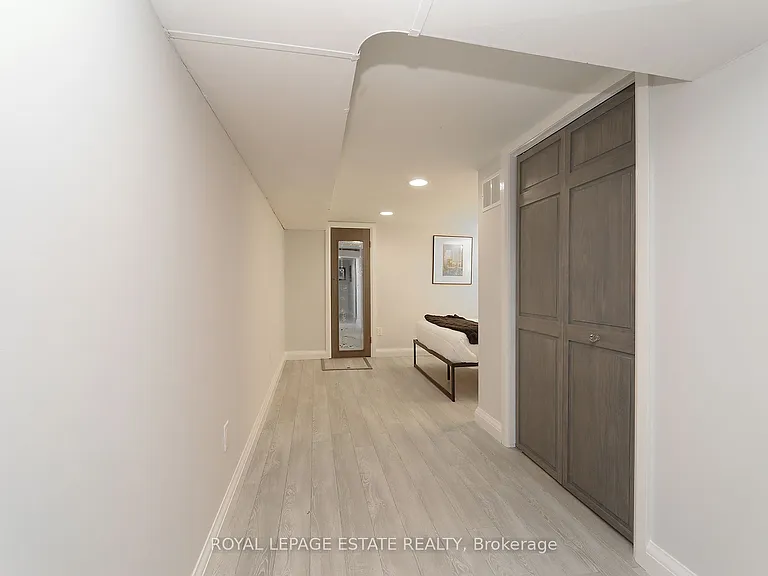 27 Sycamore Pl — Photo 29