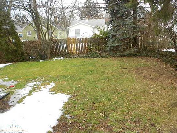 4th image of 211 Milford St