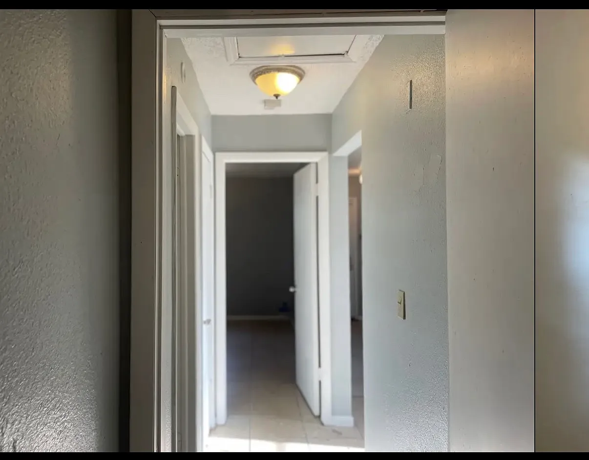 2 bed, 850 sqft, $1,689 — Photo 3