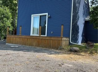 9653 Black Creek Rd, Brewerton, NY 13029