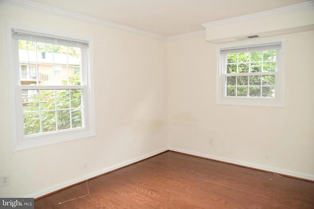 3814 Lyndhurst Dr #103 — Photo 4