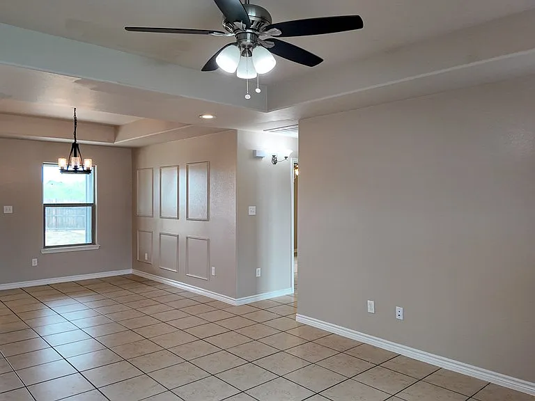 3485 Nicole St — Photo 7